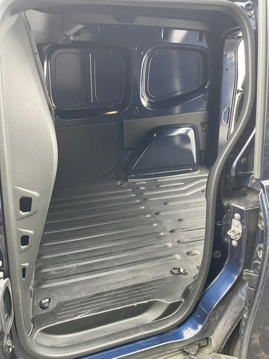 Mercedes-Benz Citan 2024 - Image 4