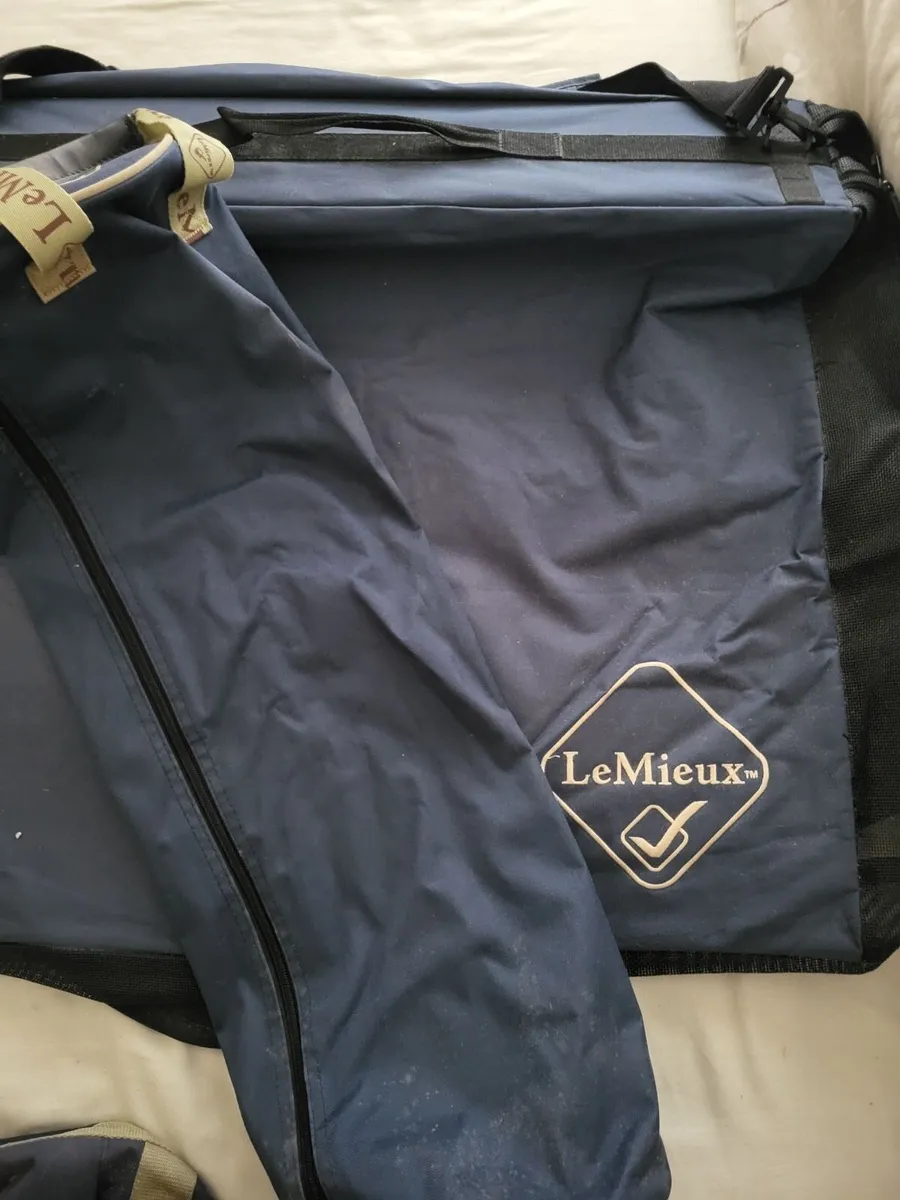 Le mieux 5 piece Hat Bridle Boot Tack and Numnah - Image 4