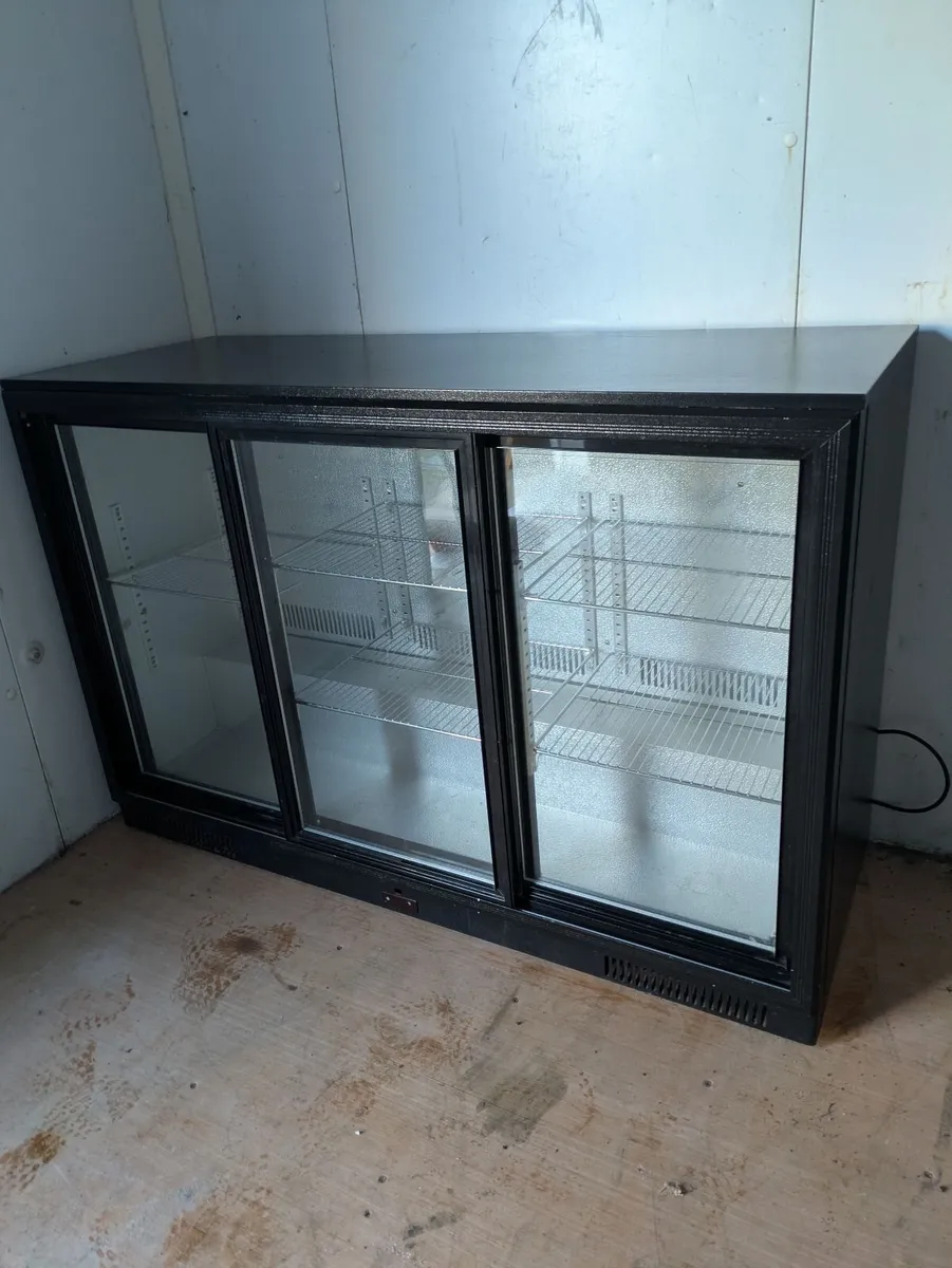 3 door bottle fridge - Image 1