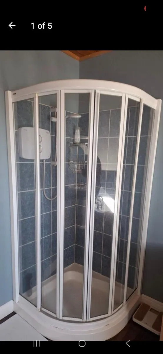 Curved Shower Door/Enclo and Tray 900x900 quadrant - Image 1