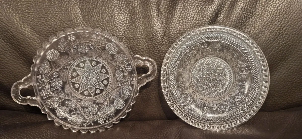 Glass bowls - Image 3