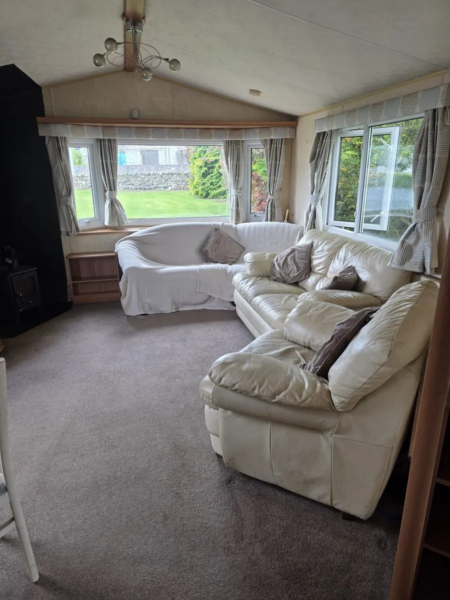 Mobile Home - Image 3