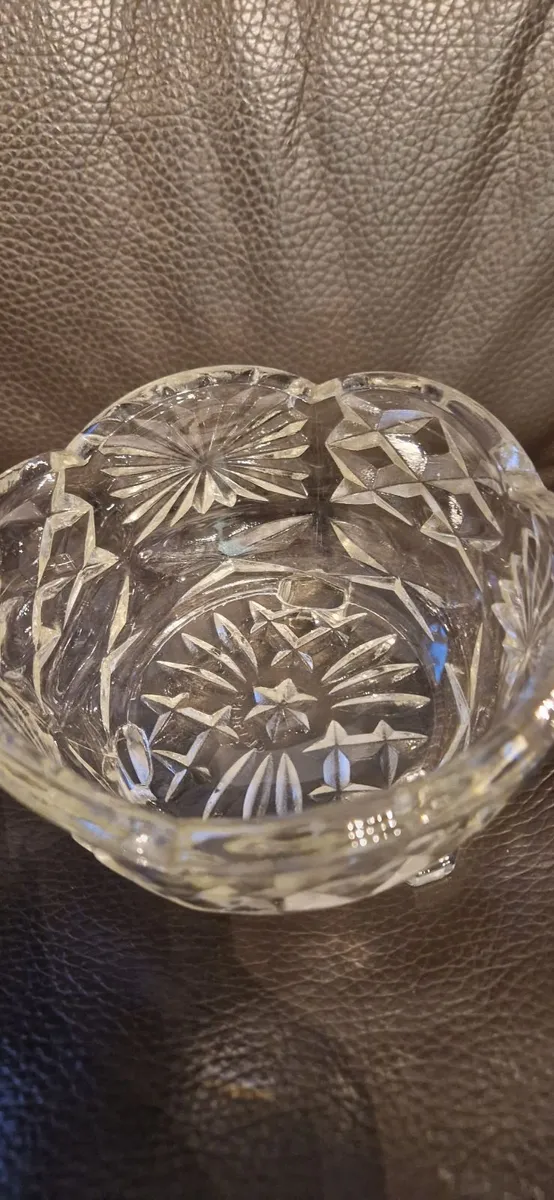 Glass bowl - Image 2