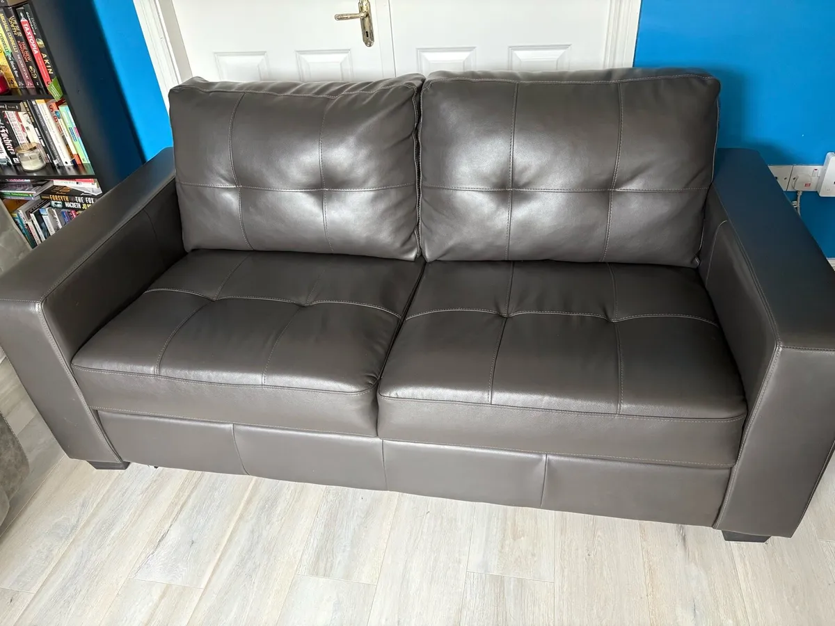 Couch - Image 1