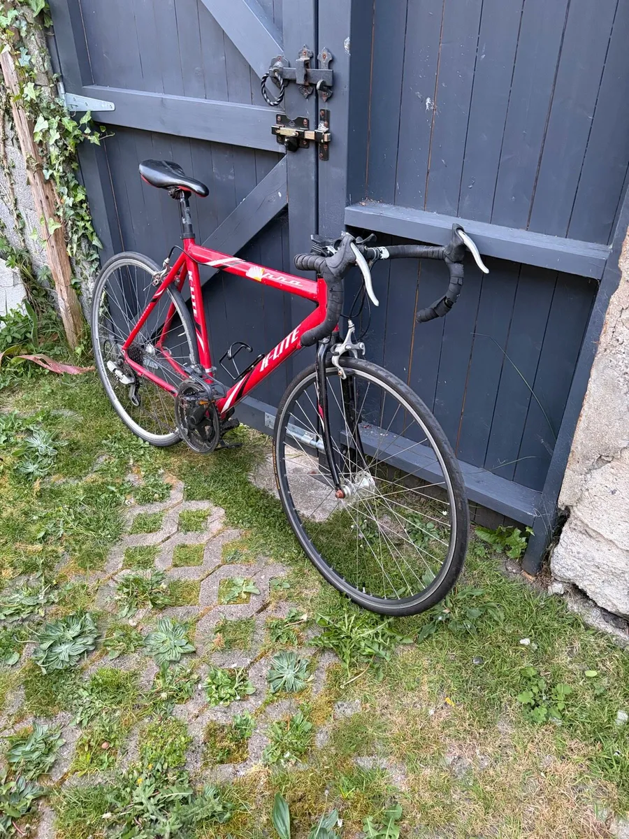 Road bicycle - Image 2