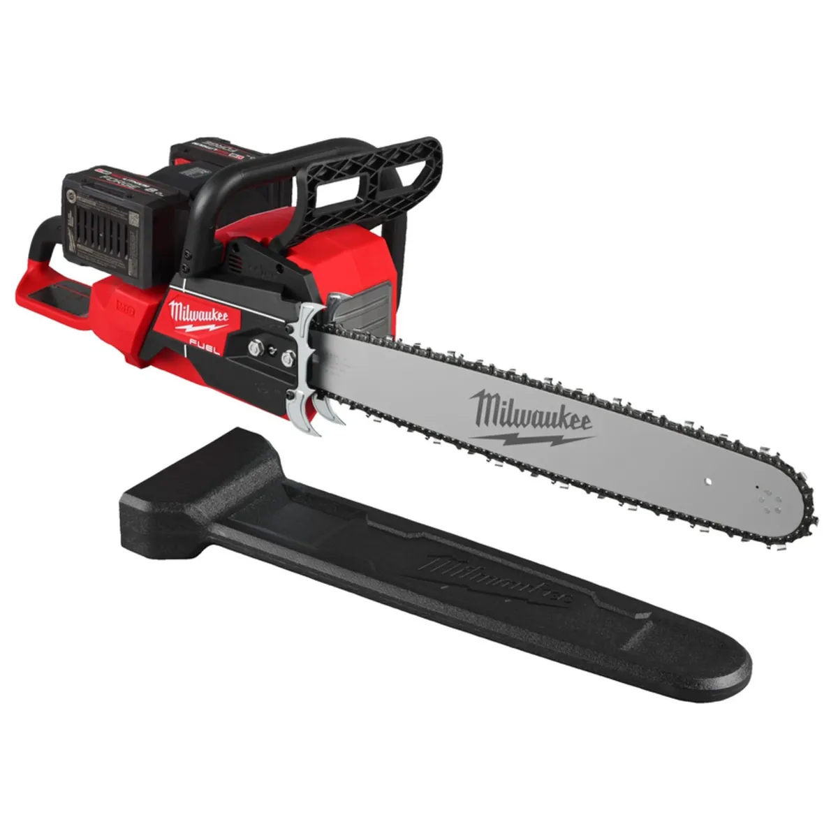 Milwaukee dual battery chainsaw with forge batteri