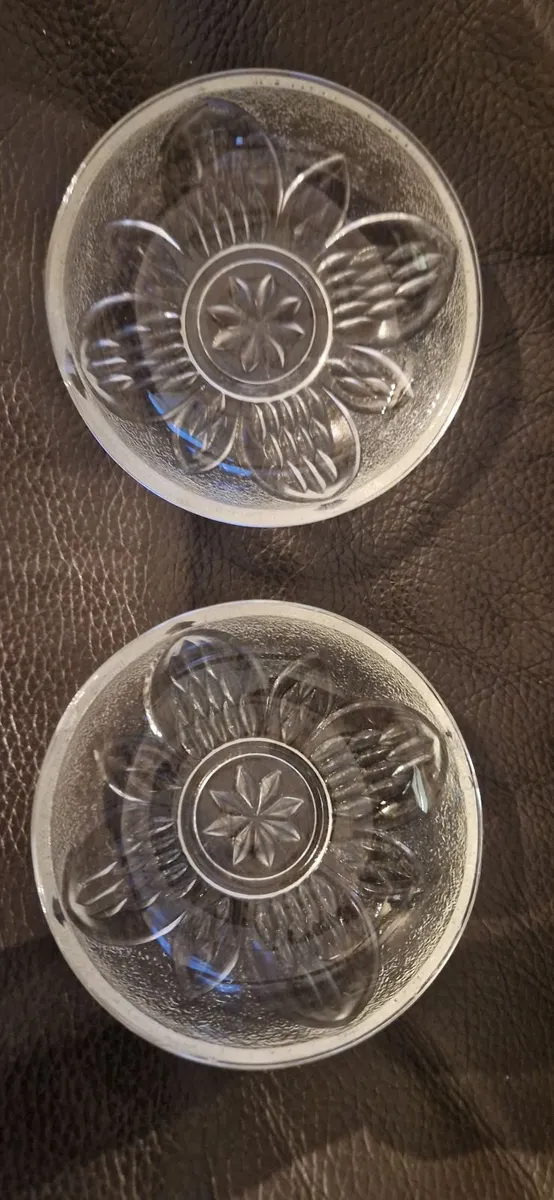 Twin pot peri bowls - Image 1