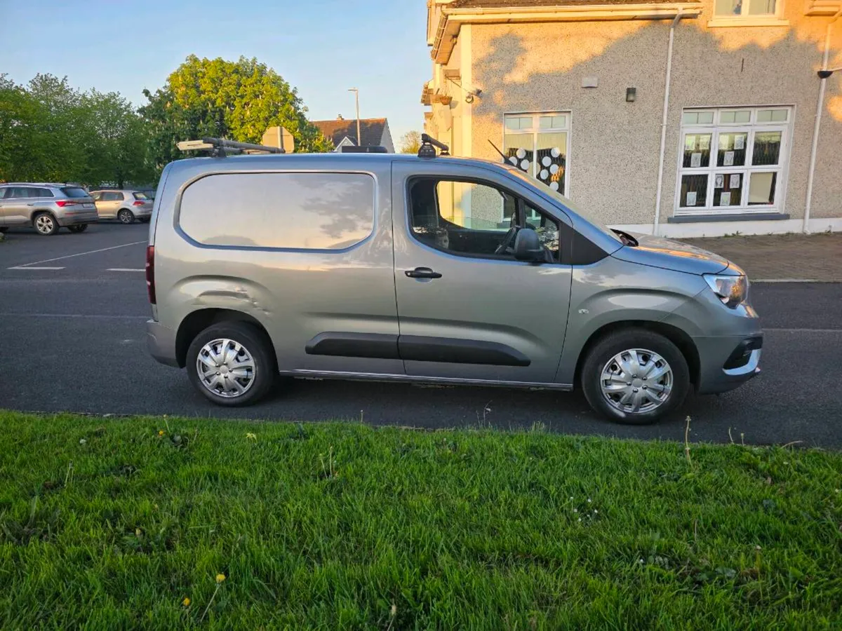 Vauxhall Combo 2019 - Image 3