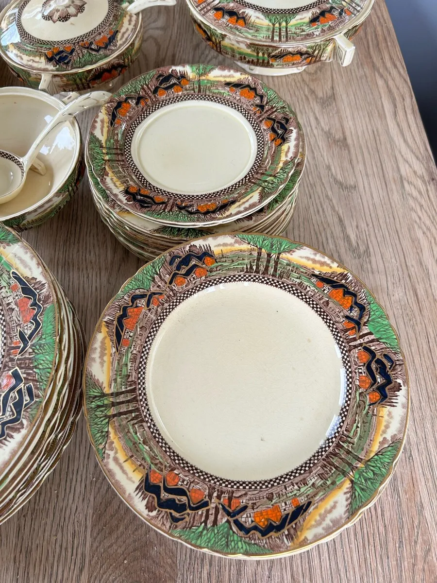 Vintage Ceramic Dinner Set - Image 4