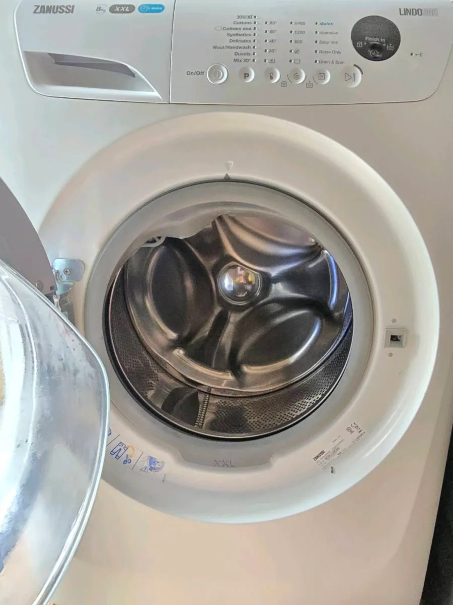 Zanussi lindo 300 xxl 8kg washing machine - Image 2