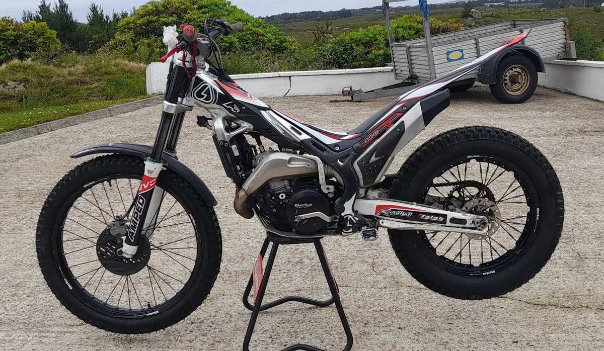 Motorbike - Image 2