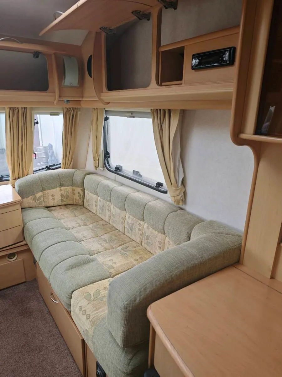 Highlander caravan - Image 3