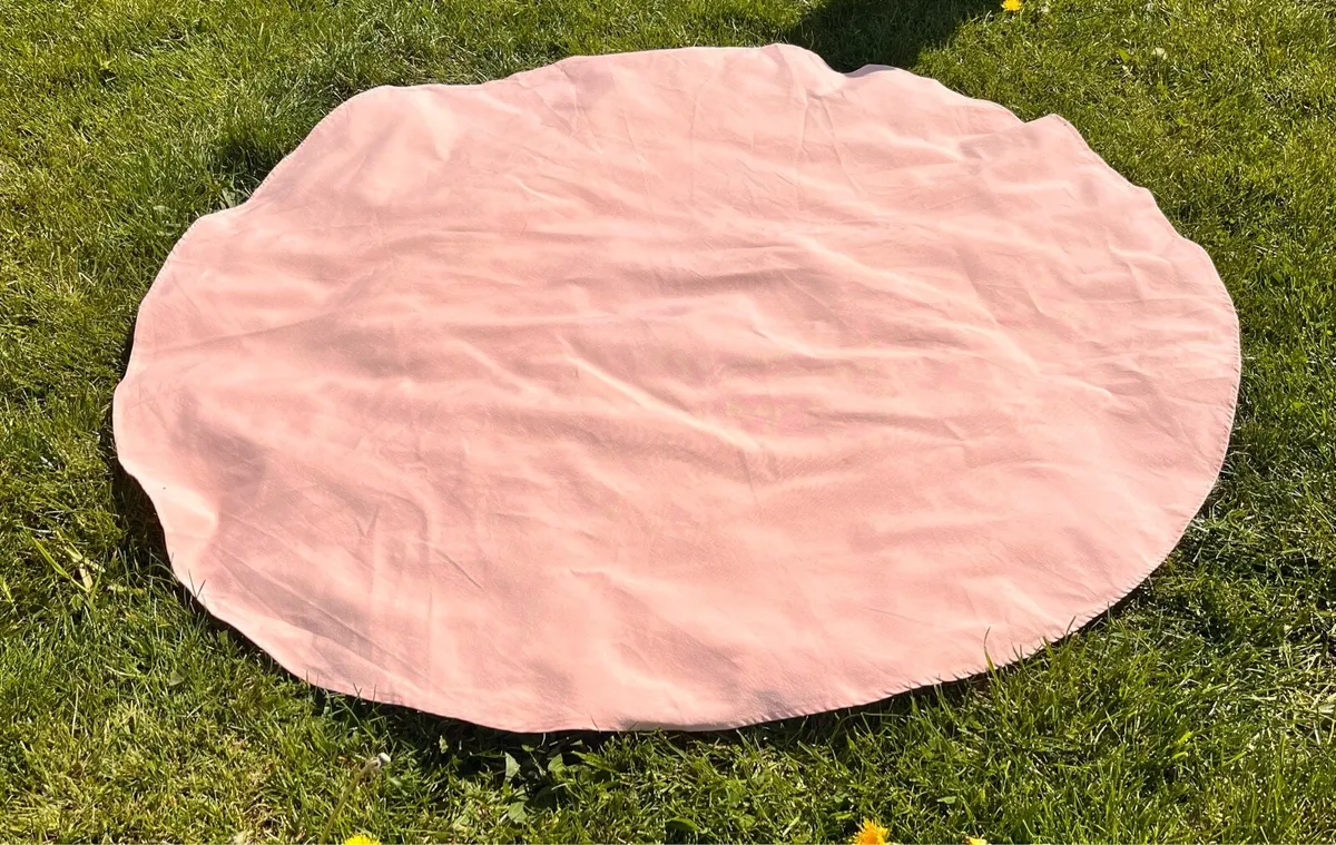 Table cloth - Image 1