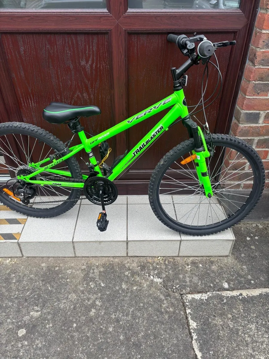 Boys bike - Image 1