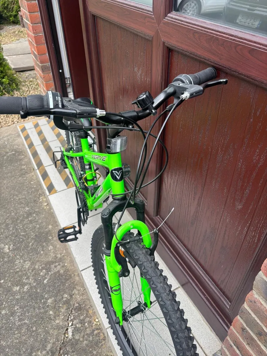 Boys bike - Image 2