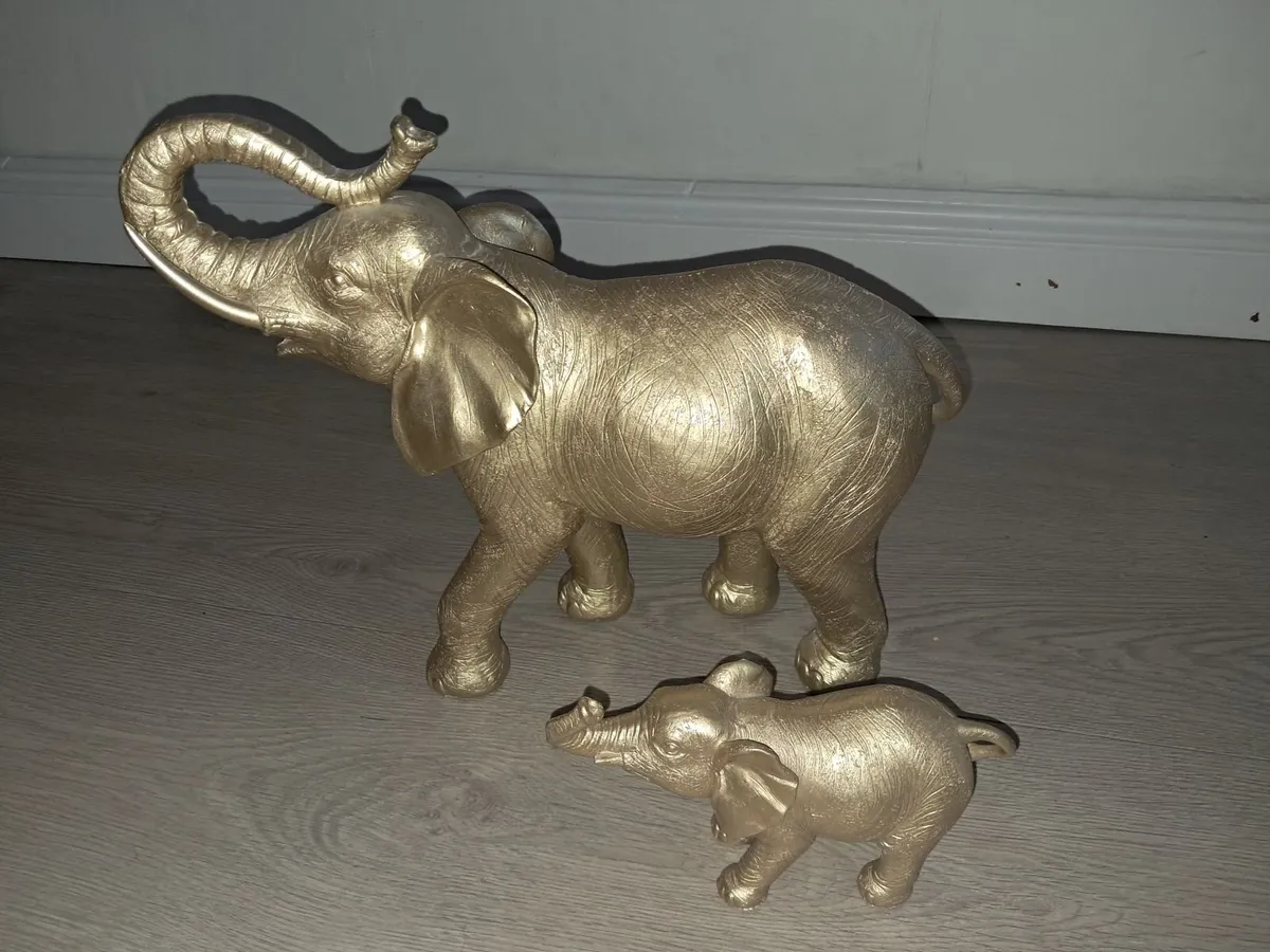 Elephant statues - Image 3