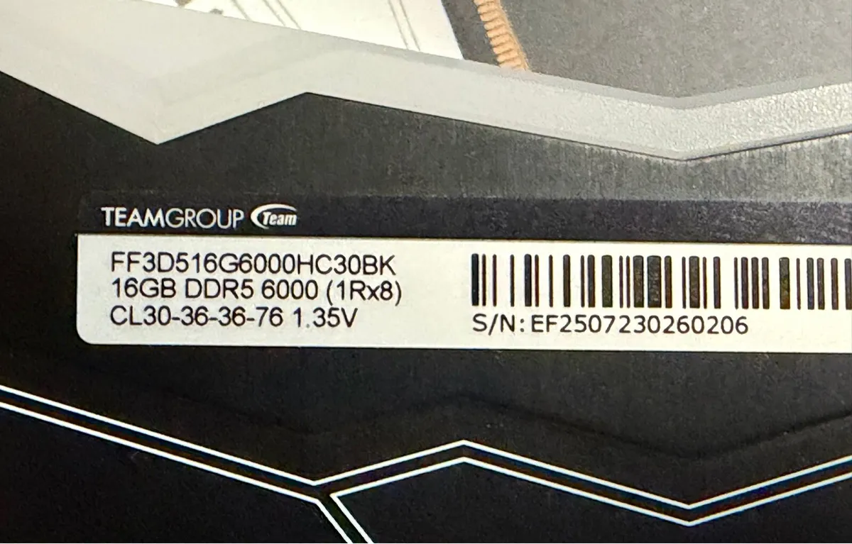 32GB (2x16GB) Teamgroup T-Force Delta DDR5 CL30 - Image 4