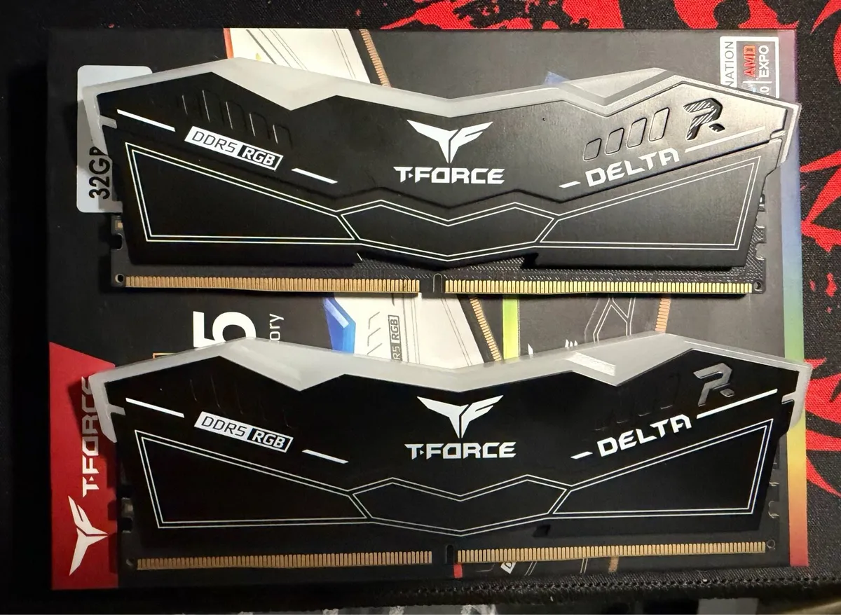 32GB (2x16GB) Teamgroup T-Force Delta DDR5 CL30 - Image 3