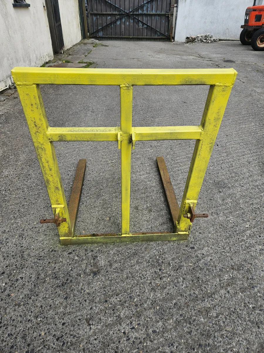 Pallet fork - Image 1