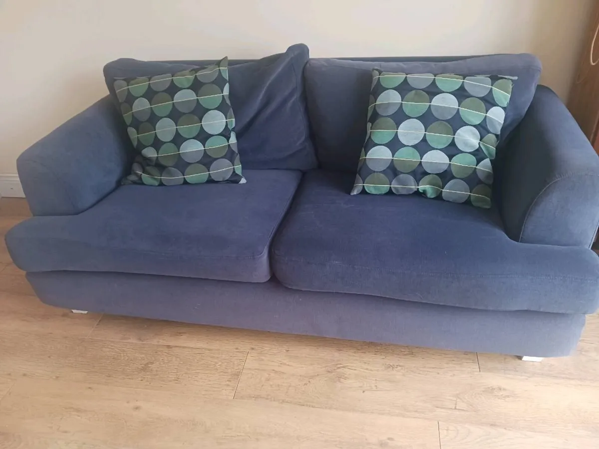 Sofa - Image 3