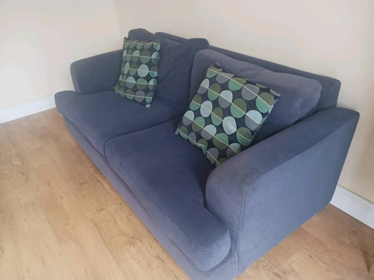Sofa - Image 4