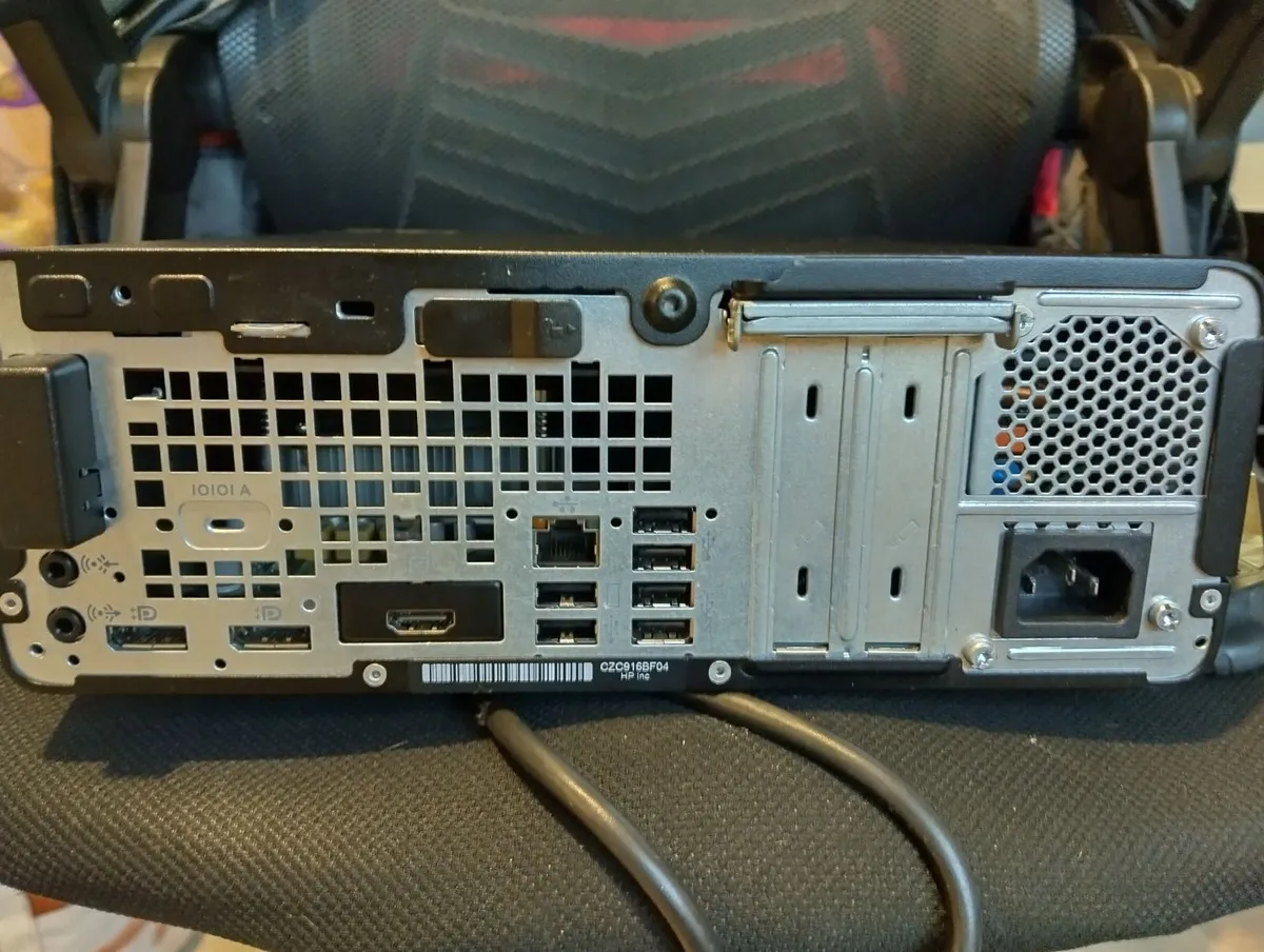 HP ProDesk 600 G4 SFF (i5 8th Gen) and power cable - Image 2