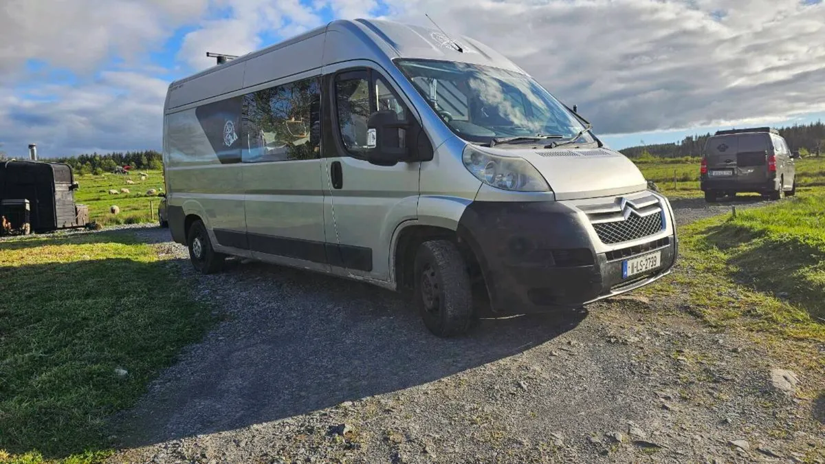 Citreon Relay 4 berth Off-grid Campervan - Image 3