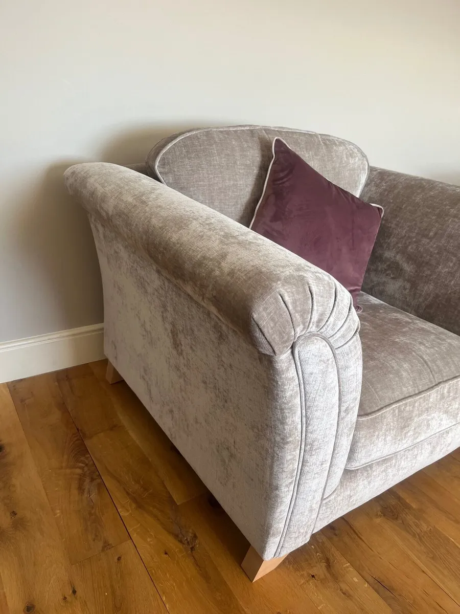 BNWT Armchair - Image 4