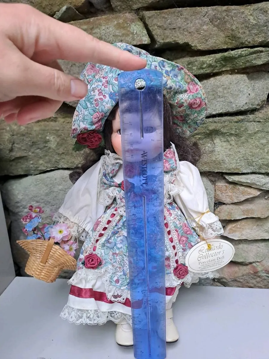 Leonardo Porcelain Doll Charlotte Vintage Floral - Image 2