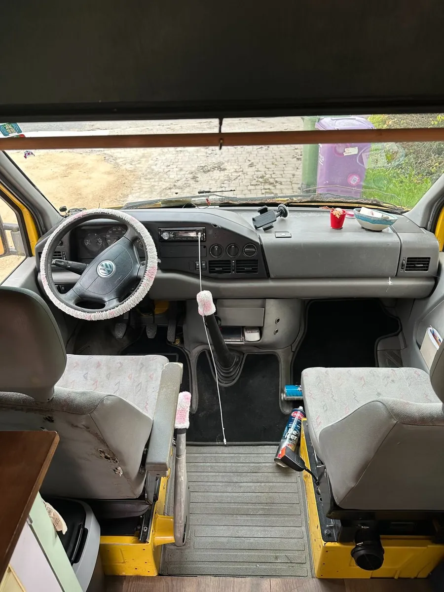 Van - Image 3