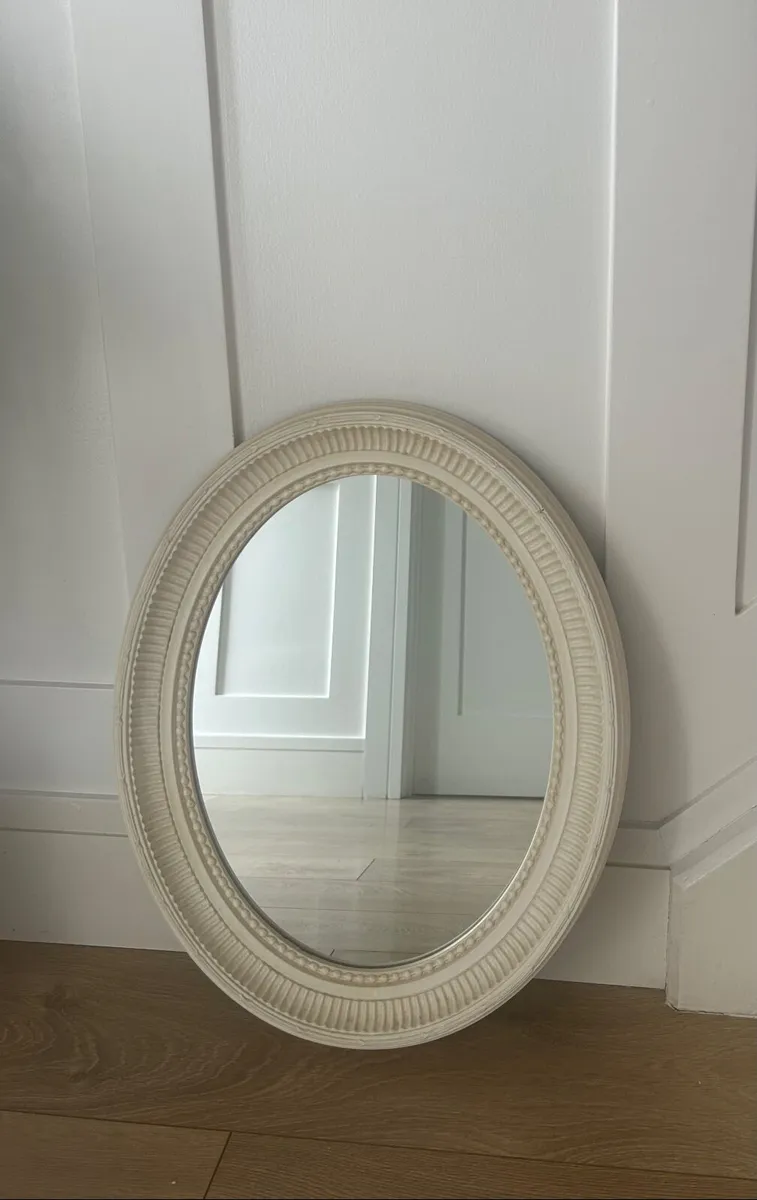 Cream painted mirror - Image 2
