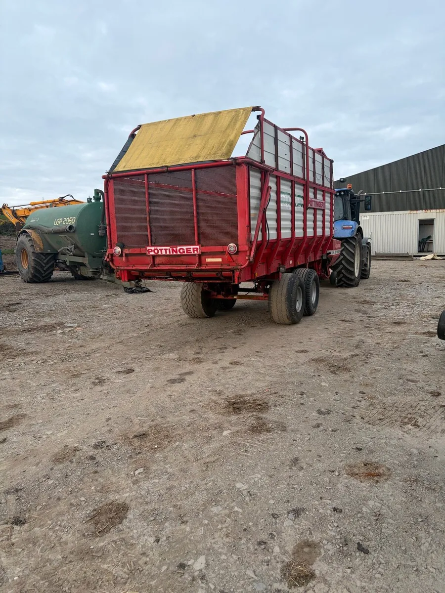 Pottinger silage wagon - Image 4