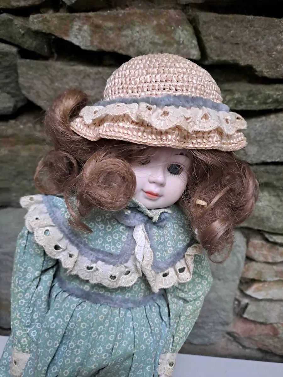 Vintage porcelain doll free - Image 2