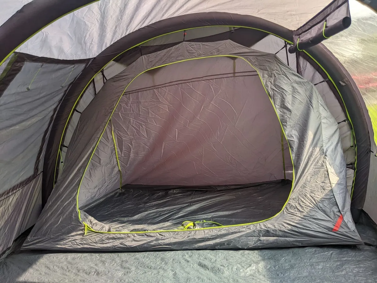 Tent - Image 2