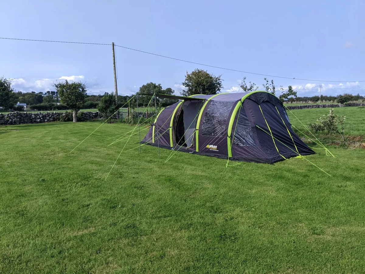 Tent - Image 1