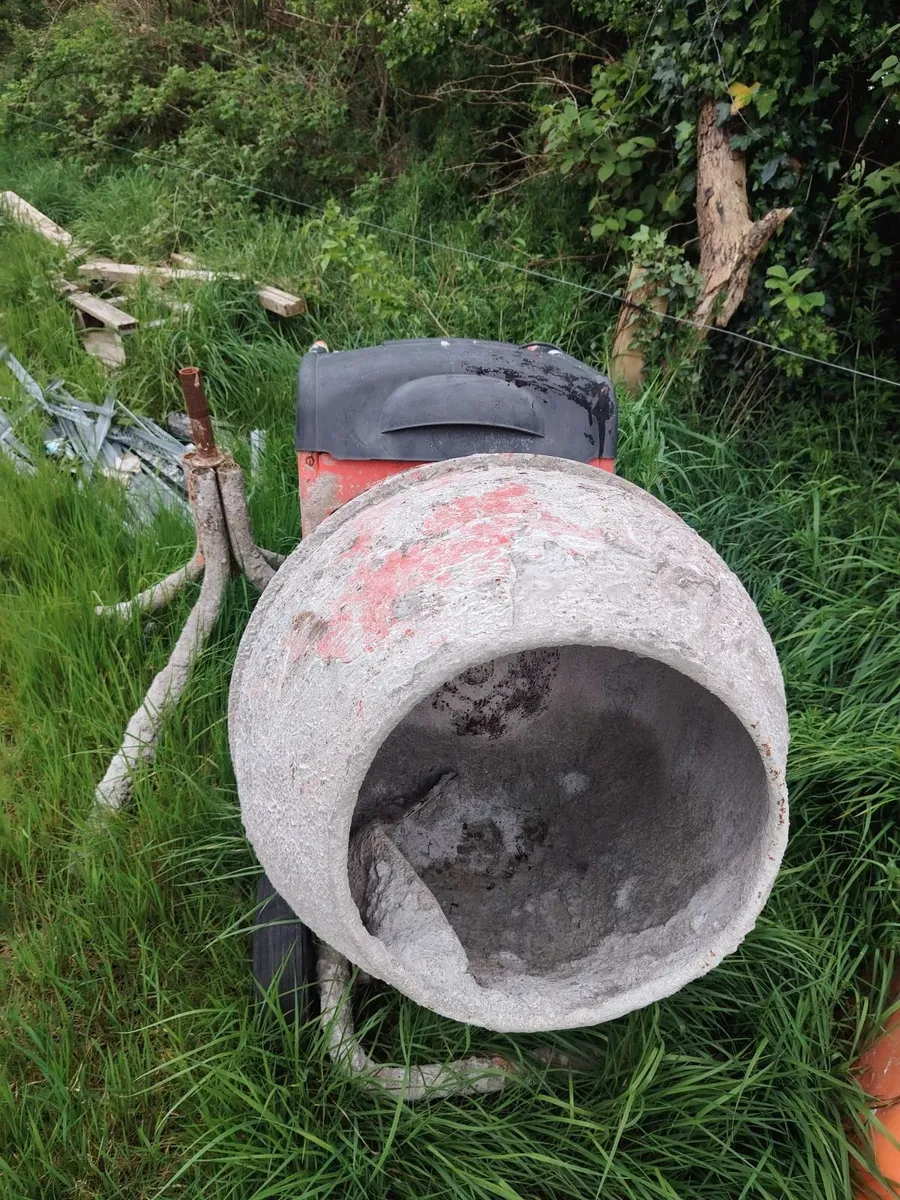 Cement mixer - Image 2
