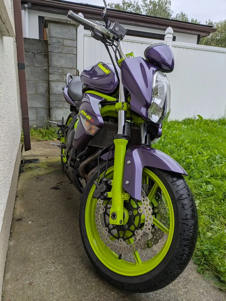 Kawasaki ER-6n - Image 1