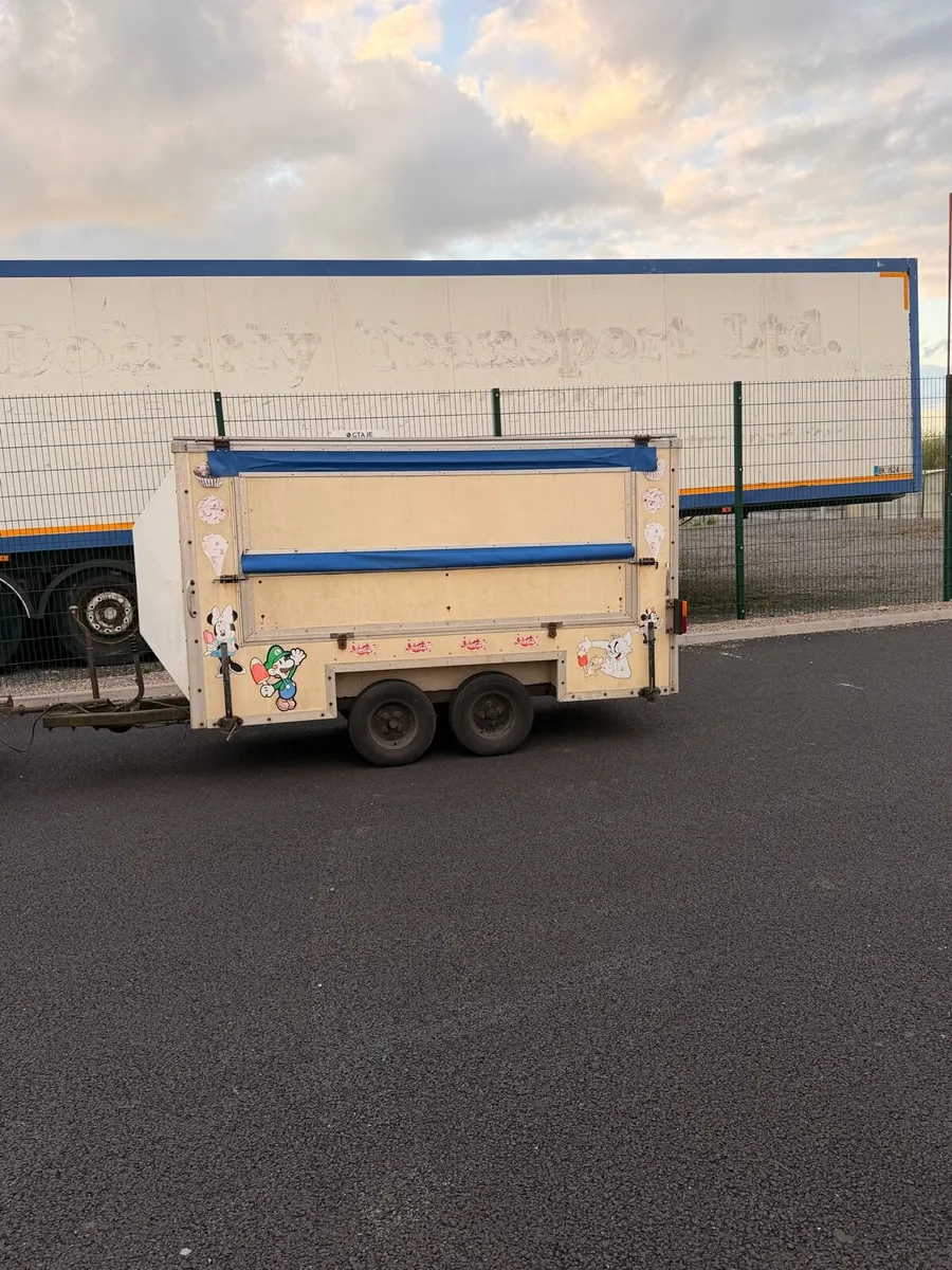 Conway 8 x4”2 ft display / exhibition trailer - Image 1
