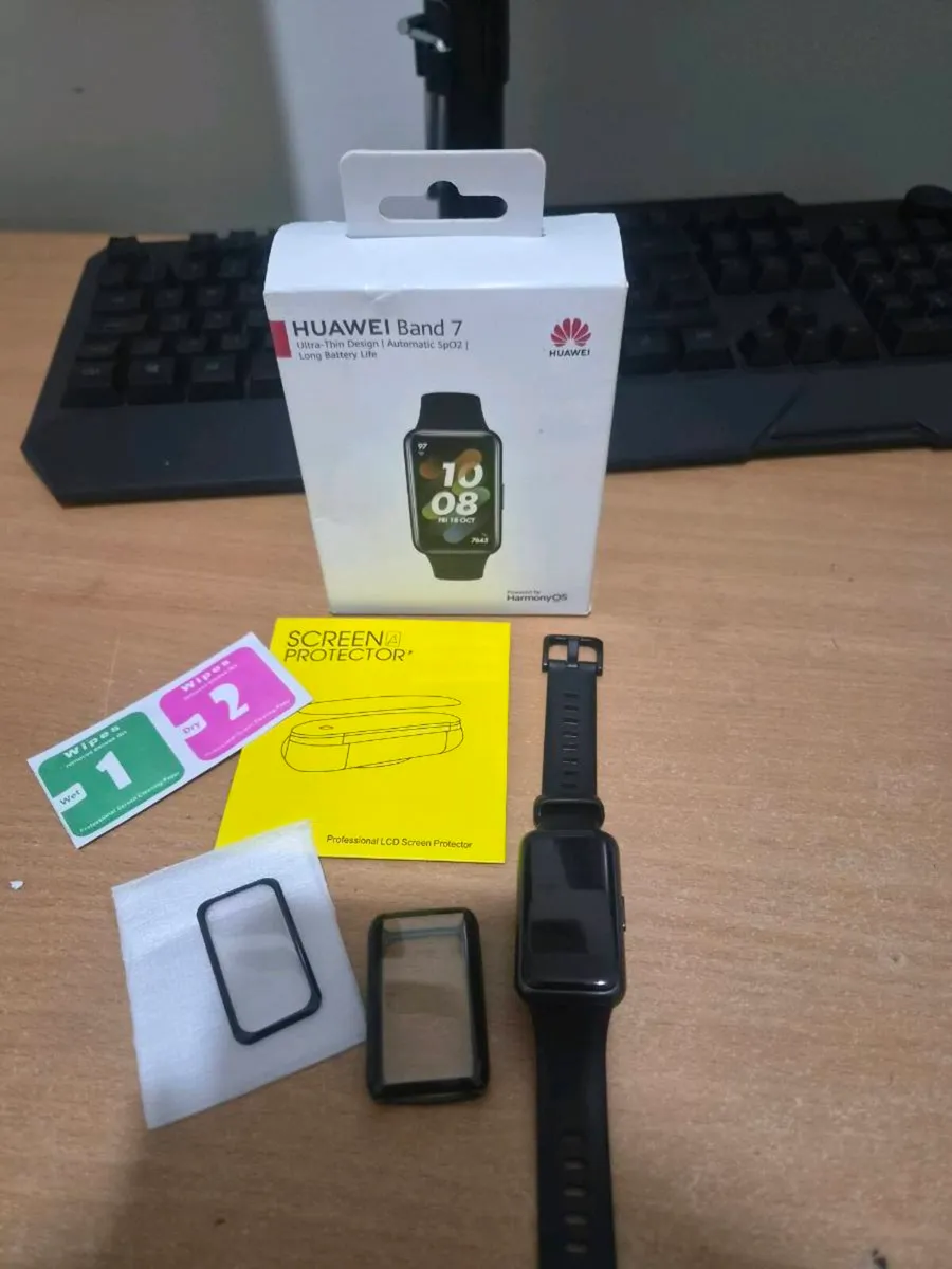 Huawei Band 7 - Mint Condition + Full Accessory Bu - Image 4