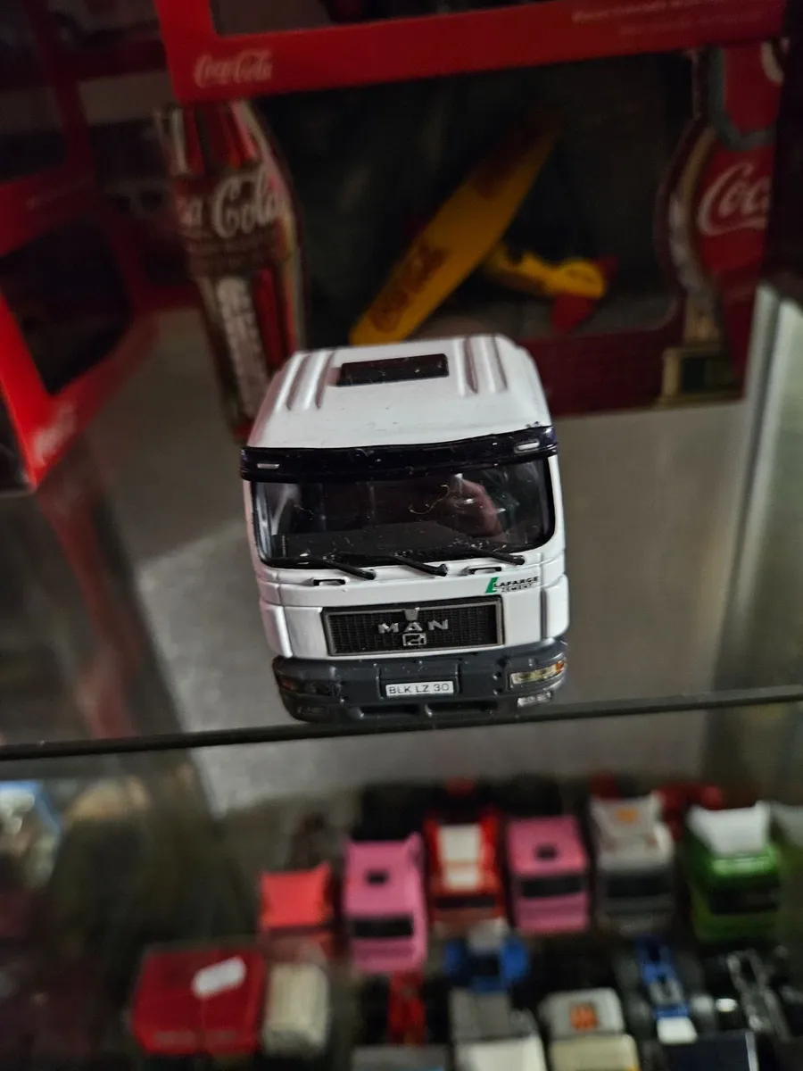 Corgi MAN Tractor Unit - Image 1