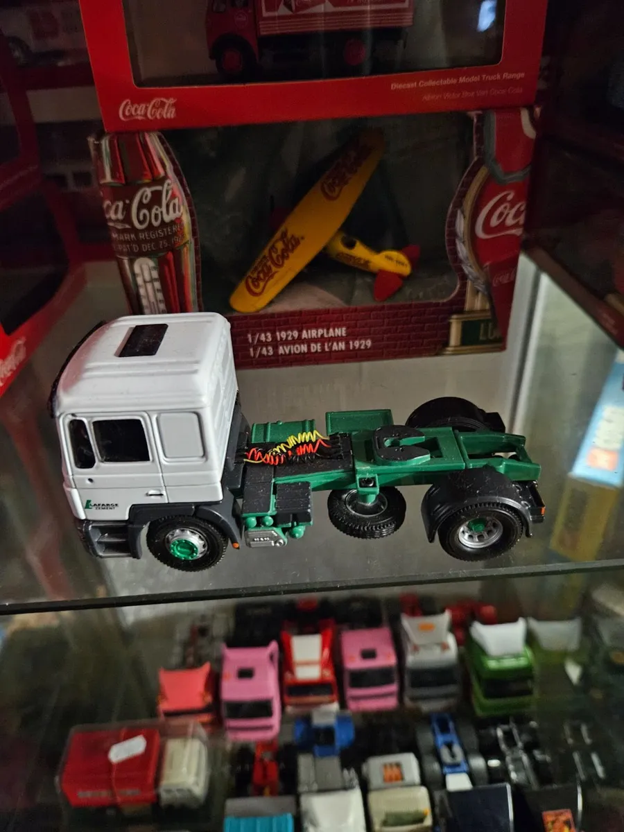 Corgi MAN Tractor Unit - Image 2