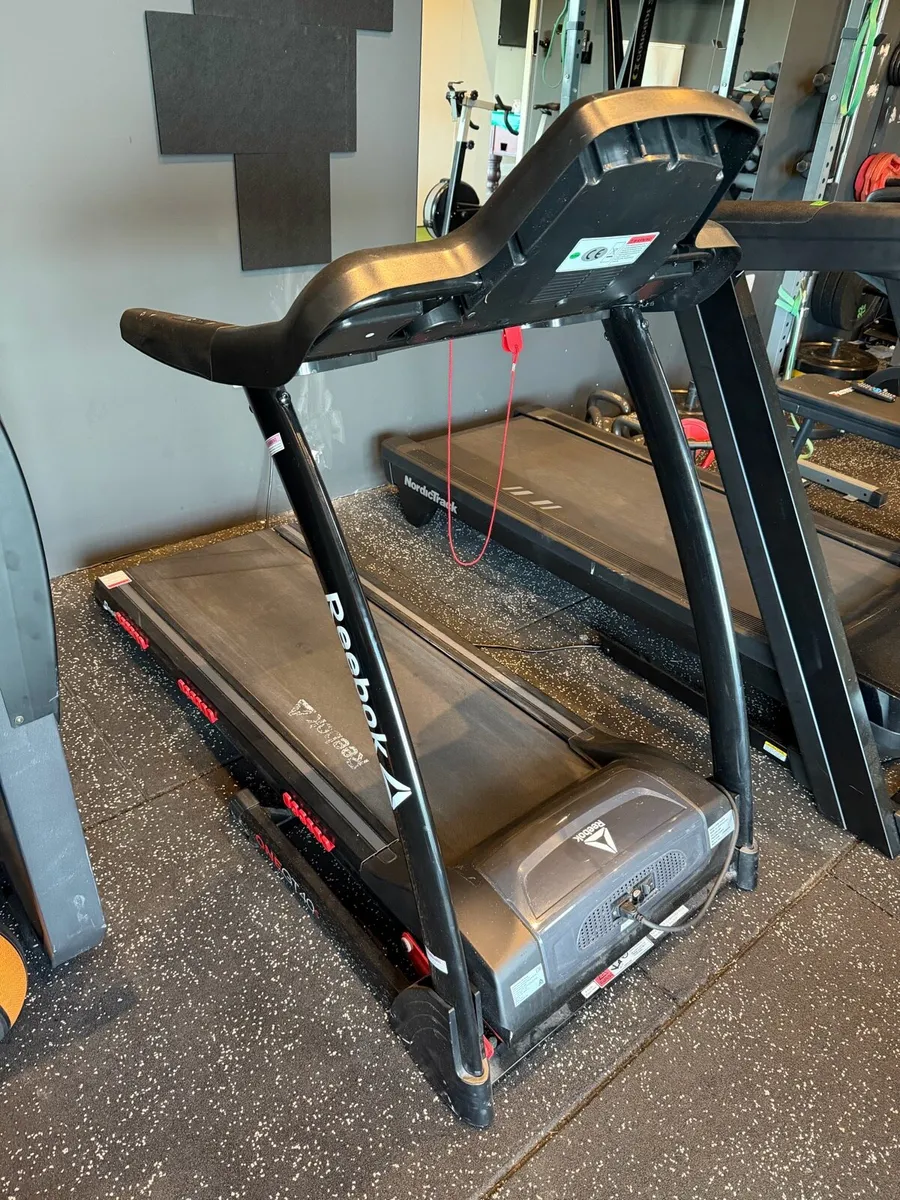 Reebok GT40S Treadmill - Image 1