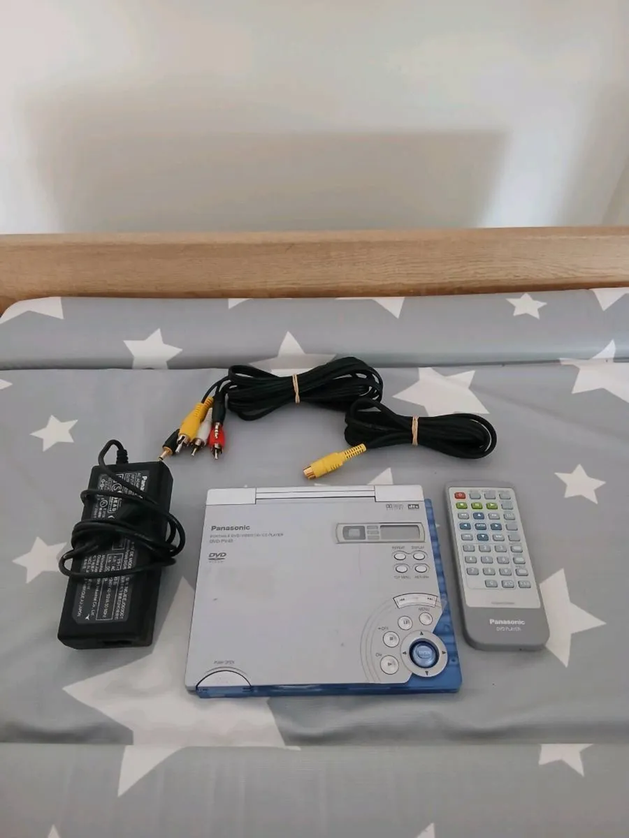 Vintage Panasonic portable dvd player - Image 3