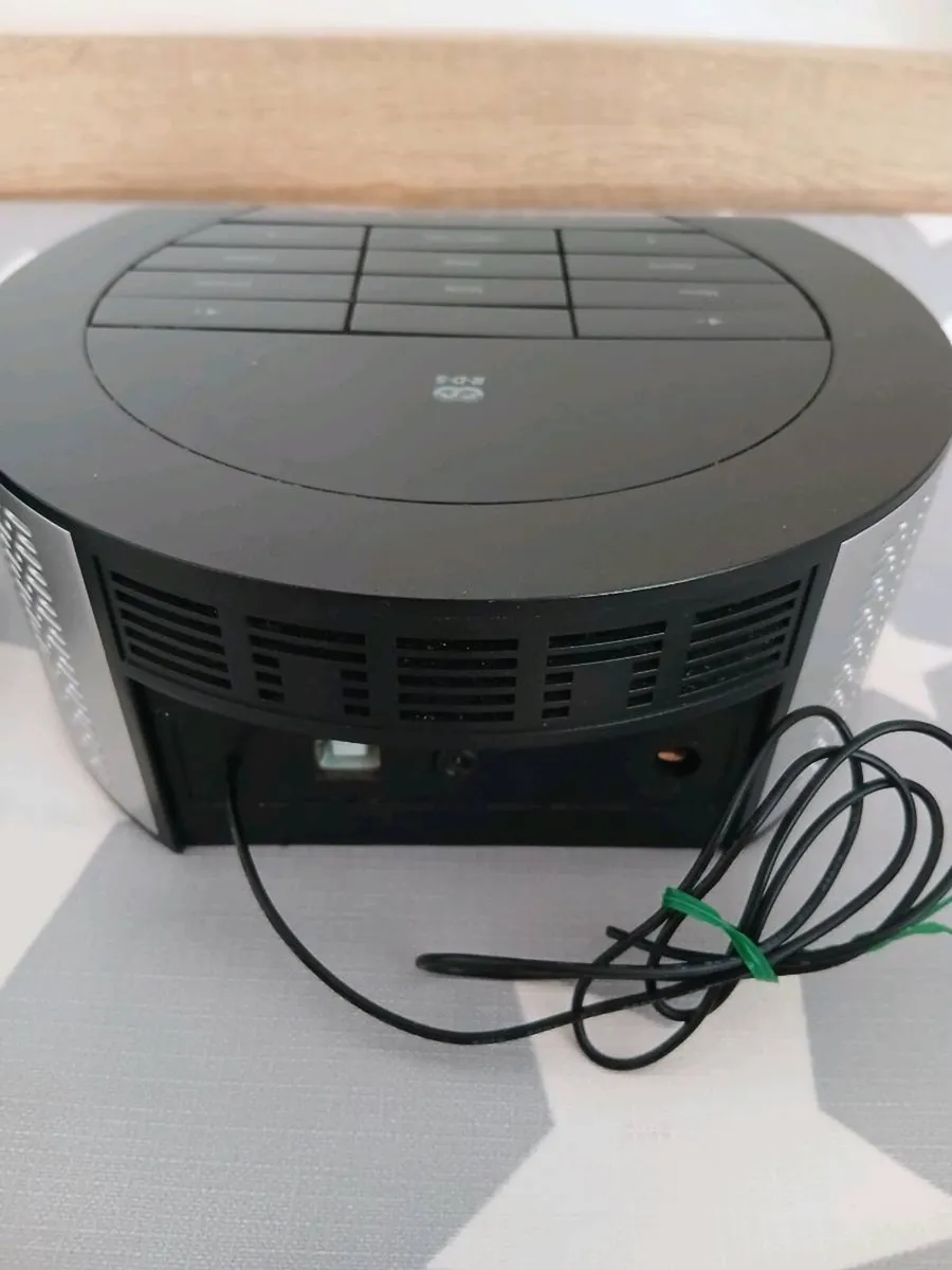 Roberts clock radio - Image 4