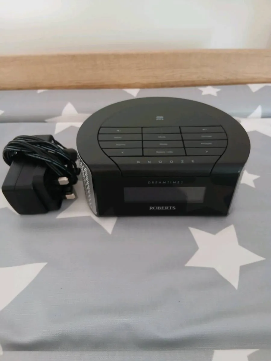Roberts clock radio - Image 1