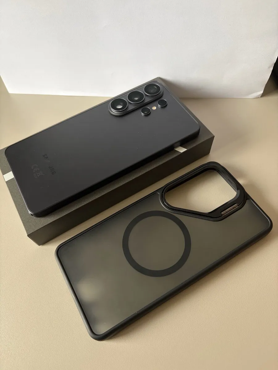 Samsung S26 Ultra - Black - 256gb - Image 2