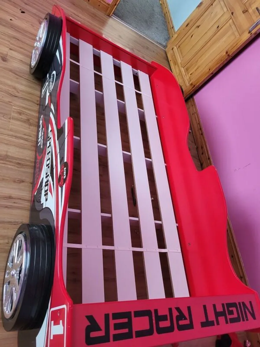 kids bed - Image 2
