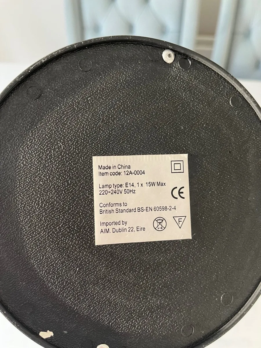 Globe plug in lamp. - Image 3
