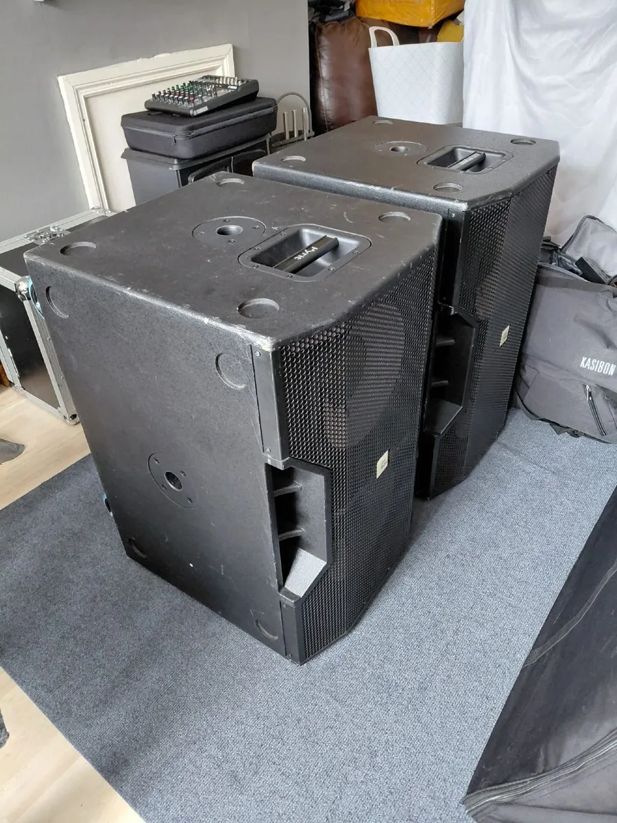 2 x Pyrit 212 Sub A Active Subwoofers - Image 1