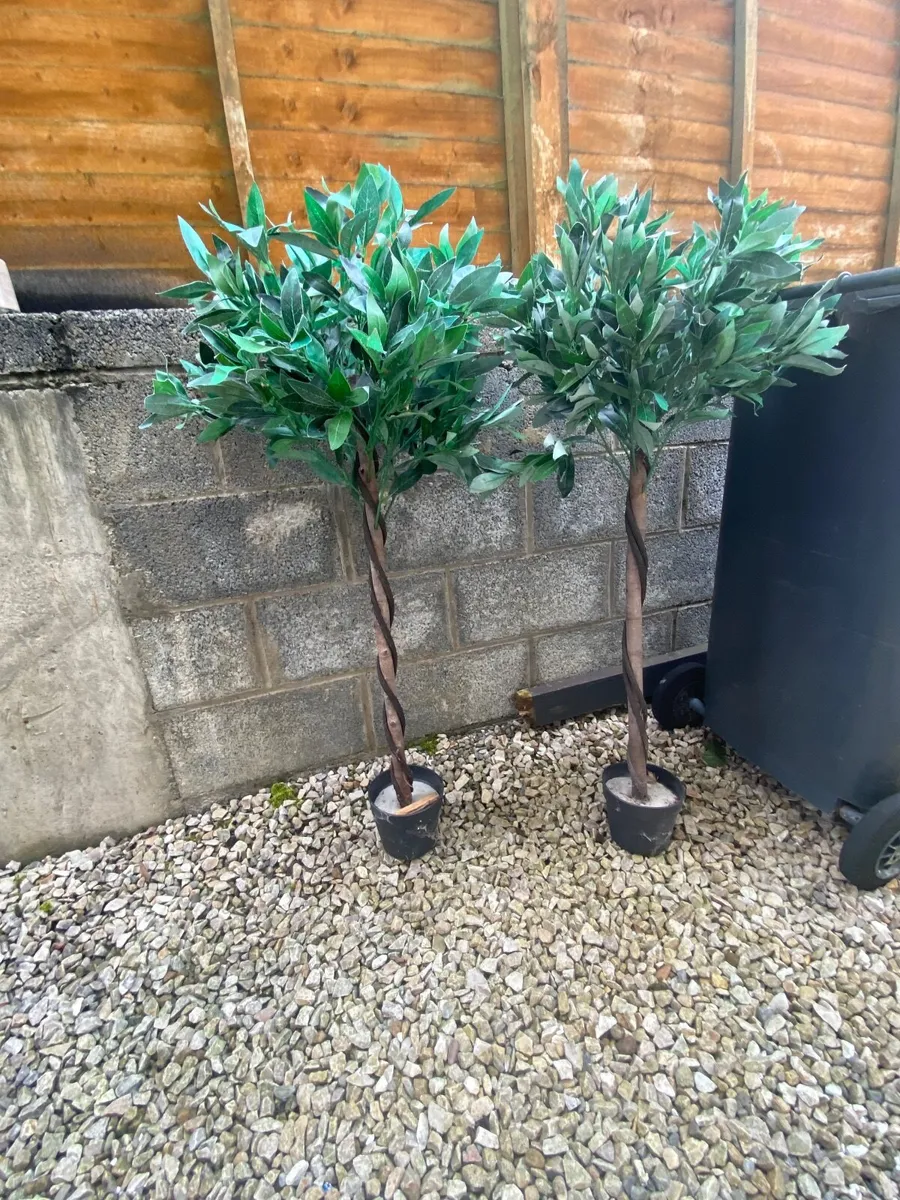 Artificial trees - Image 1
